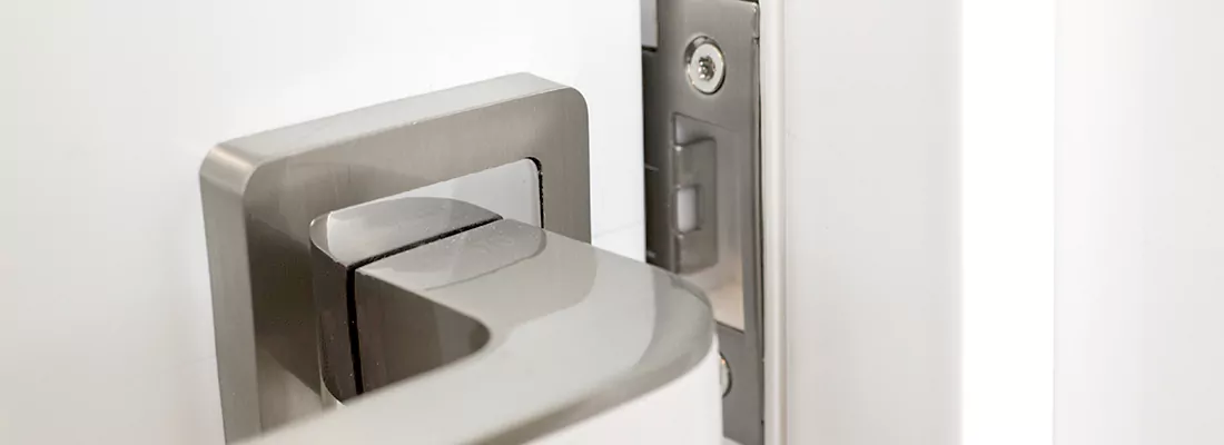 Seamless Integration of Magnetic Locks with Access Control Systems in Blackstone, ON